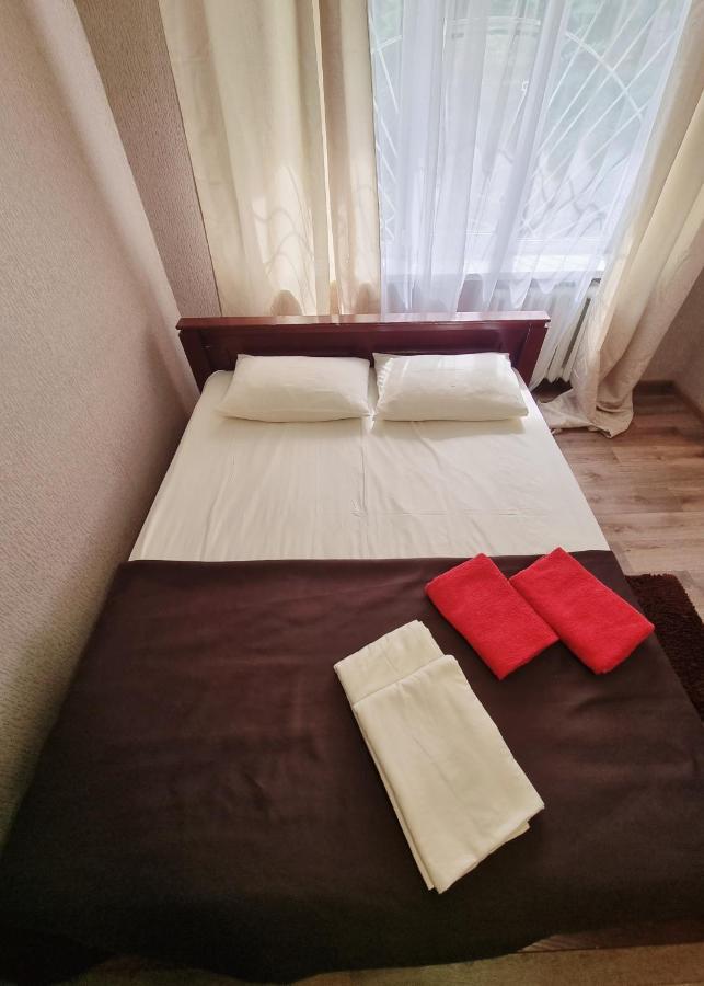 2-Кімнатна Квартира У Центрі На Олександра Поля, Шпиталь, 16Лікарня Dnipro Eksteriør billede